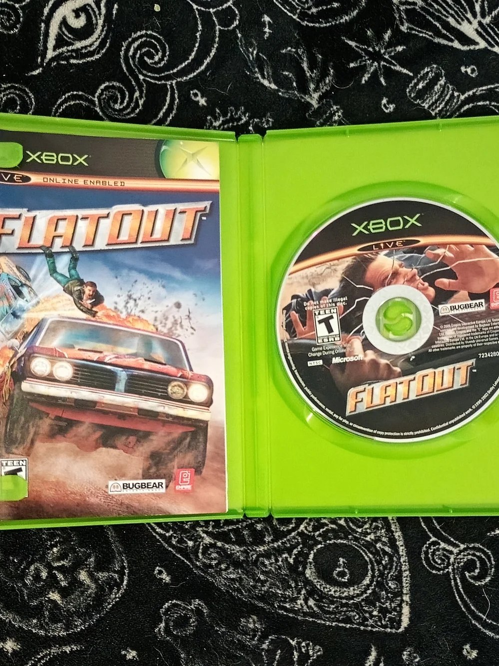 FlatOut (Green) - Xbox Racing Action Video Game